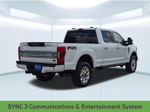 Used 2021 Ford F250 Platinum w/ FX4 Off-Road Package AWD/4WD image 6