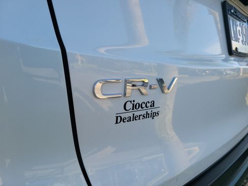 Used 2023 Honda CR-V EX image 7