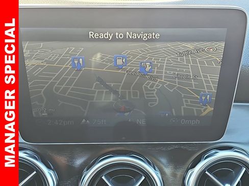 Used 2018 Mercedes-Benz GLA 250 image 24