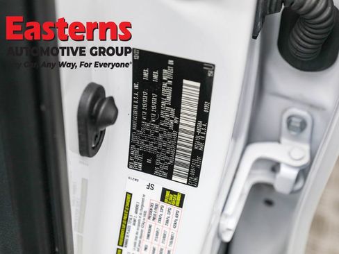 Used 2023 Toyota Corolla Cross LE image 34