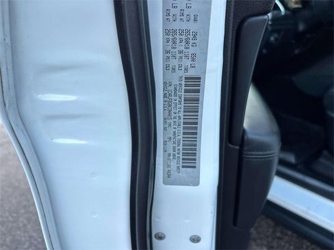 Used 2019 Jeep Grand Cherokee Limited image 28