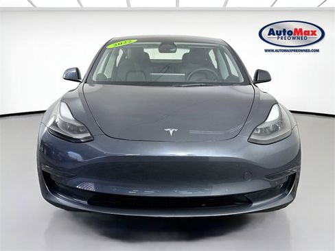 Used 2022 Tesla Model 3 Performance image 7