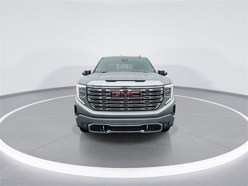 New 2026 GMC Sierra 1500 Denali w/ Denali Reserve Package image 3