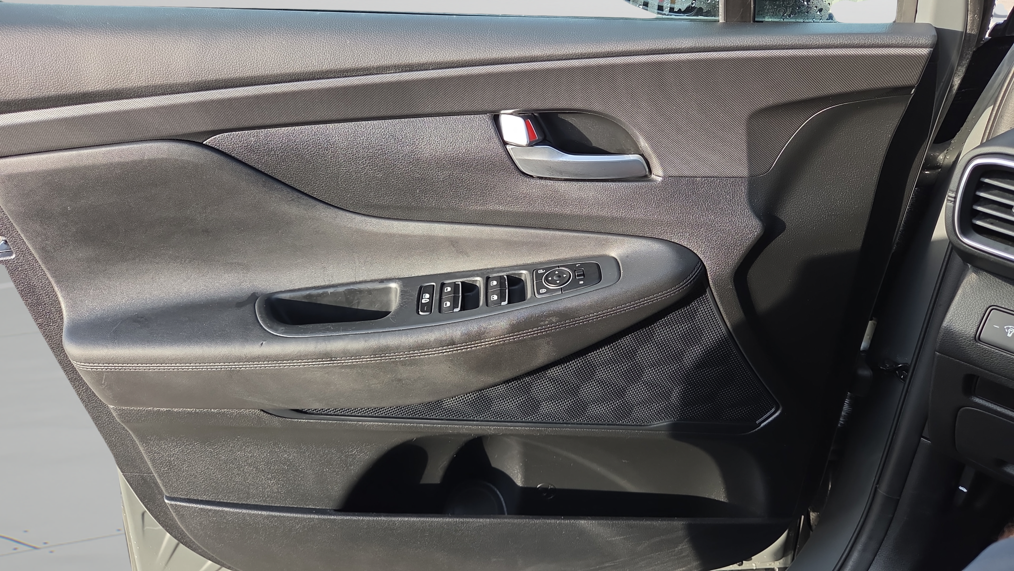 Used 2022 Hyundai Santa Fe XRT FWD image 36