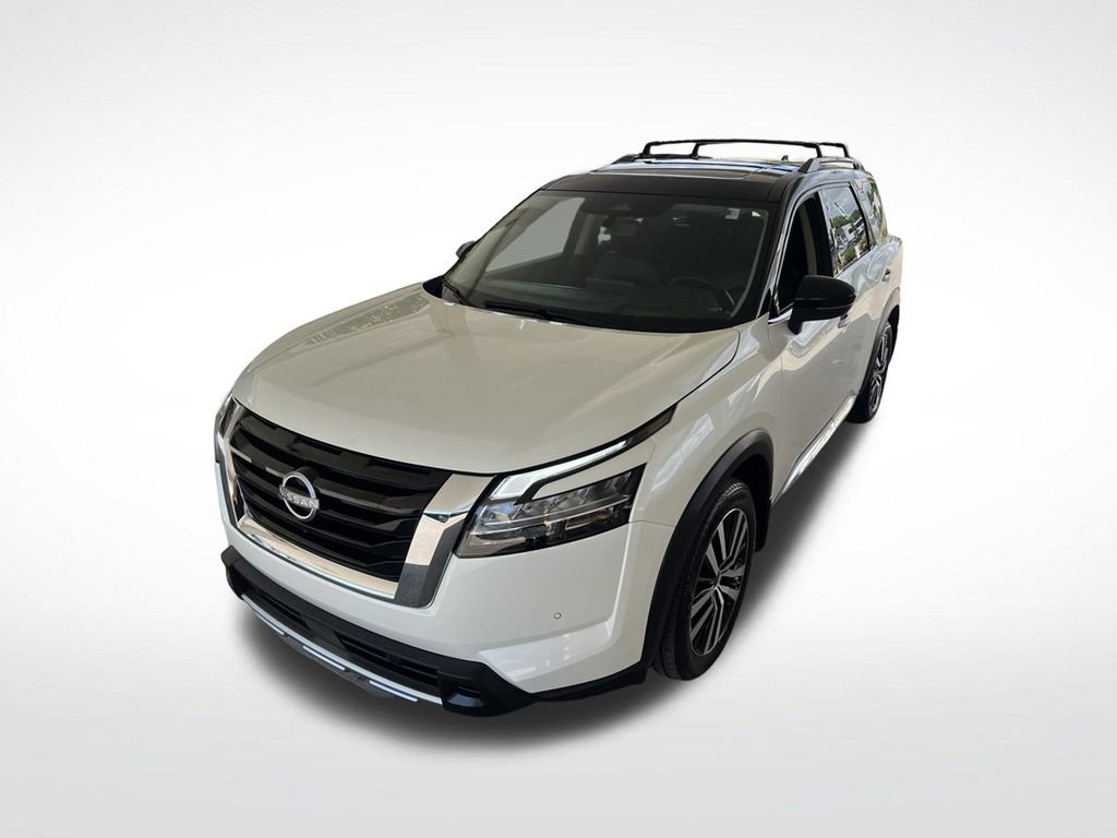 Certified 2024 Nissan Pathfinder Platinum AWD/4WD image 38
