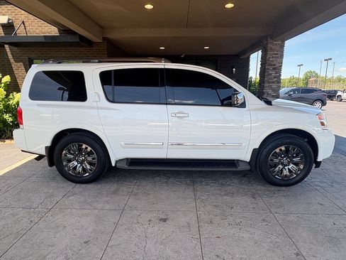 Used 2015 Nissan Armada Platinum w/ Platinum Reserve Package AWD/4WD image 5