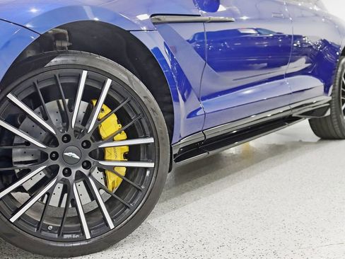 Used 2023 Aston Martin DBX 707 image 5