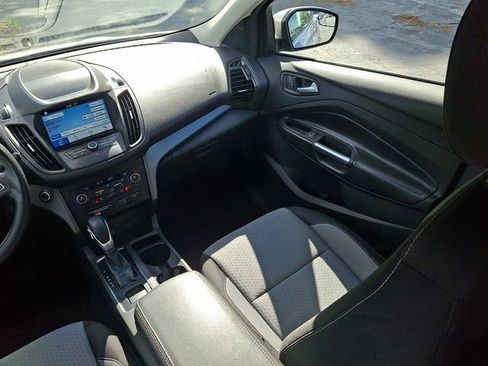 Used 2019 Ford Escape SE AWD/4WD image 18