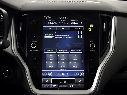 Used 2024 Subaru Outback Onyx Edition image 18