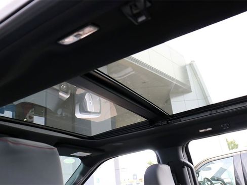 New 2025 Ford F150 Lariat w/ Equipment Group 502A High image 27