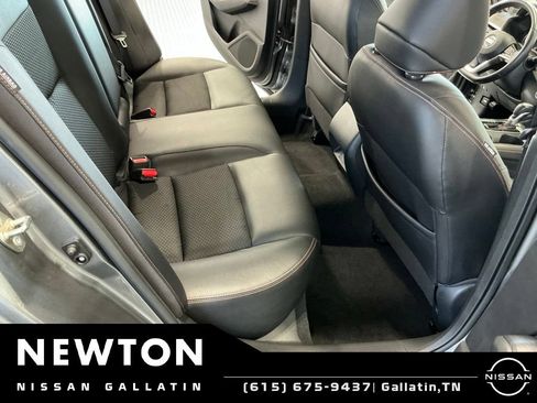 Used 2020 Nissan Altima 2.5 SR FWD image 14
