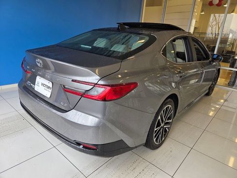 Used 2026 Toyota Camry XLE image 6