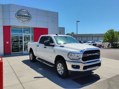 Used 2024 RAM 2500 Big Horn AWD/4WD image 6