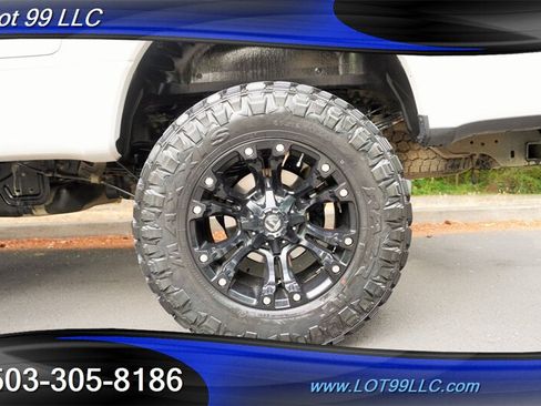 Used 2017 Ford F350 Platinum w/ Platinum Ultimate Package AWD/4WD image 4