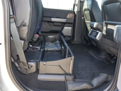 Used 2023 Ford F350 Lariat w/ Lariat Ultimate Package AWD/4WD image 25