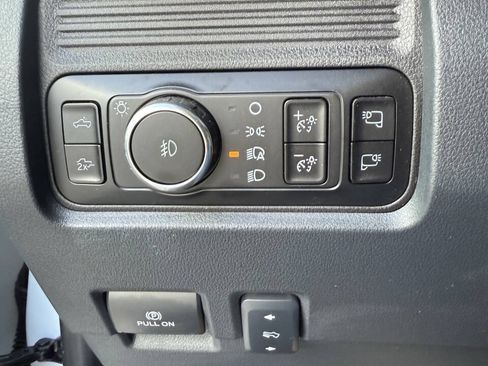 Used 2025 Ford F350 Lariat w/ Camper Package AWD/4WD image 17