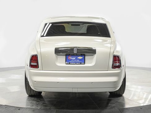 Used 2004 Rolls-Royce Phantom Sedan RWD image 5
