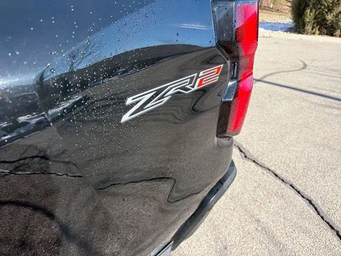 Used 2024 Chevrolet Colorado ZR2 w/ Safety Package image 31