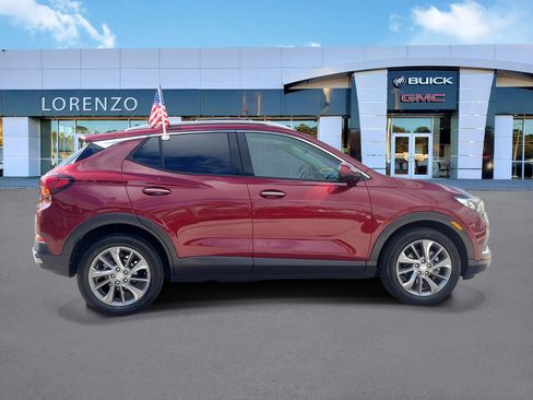 Used 2023 Buick Encore GX Essence w/ Experience Buick Package FWD image 4