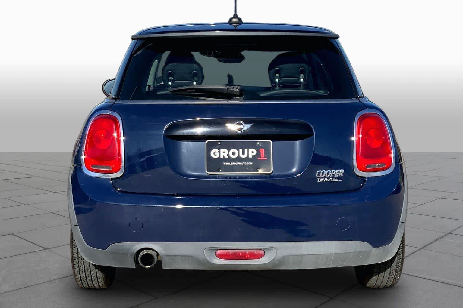 Used 2016 MINI Cooper 2-Door Hardtop FWD image 4