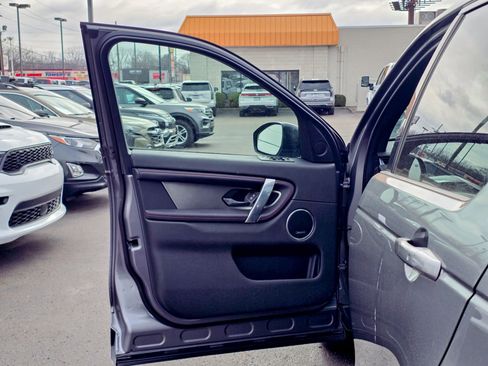 Used 2023 Land Rover Discovery Sport S R-Dynamic image 24