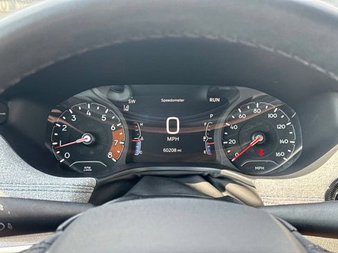 Used 2024 Jeep Compass Latitude AWD/4WD image 43