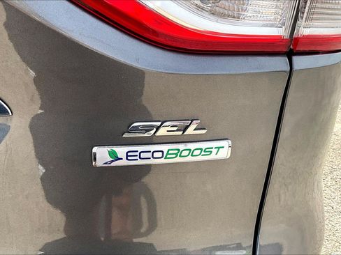 Used 2013 Ford Escape SEL FWD image 8