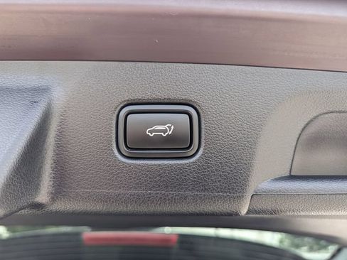 Used 2024 Hyundai Palisade SEL FWD image 29