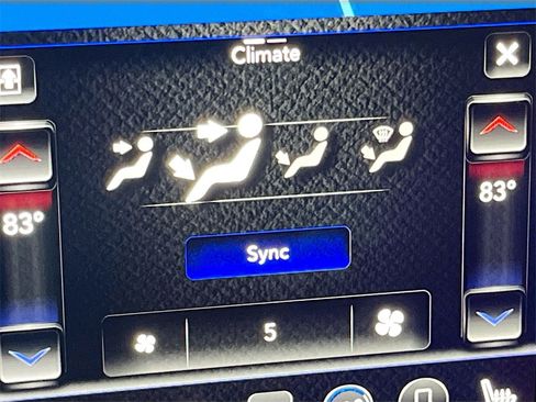 Used 2019 RAM 2500 Limited image 16