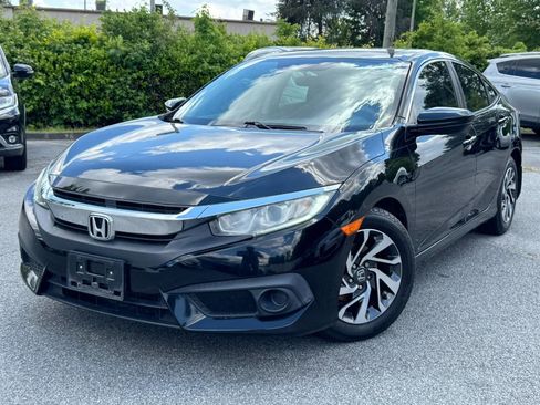 Used 2017 Honda Civic EX image 3
