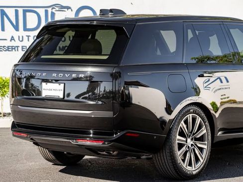 Used 2024 Land Rover Range Rover Autobiography AWD/4WD image 7