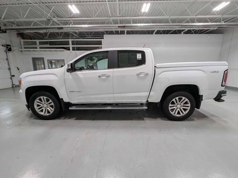 Used 2015 GMC Canyon SLT w/ Driver Alert Package image 11