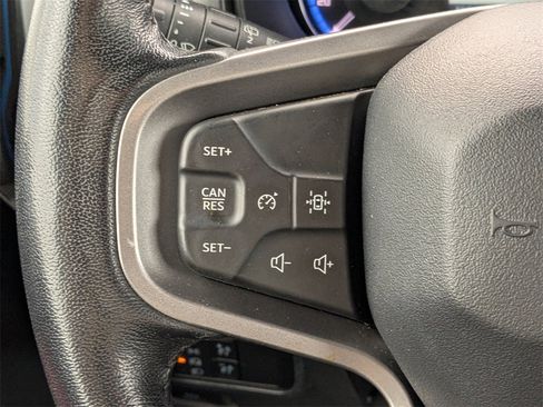 Used 2021 Ford Bronco Black Diamond image 18