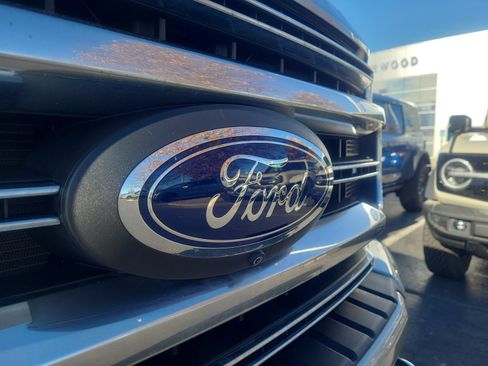 Used 2022 Ford F350 Platinum image 23