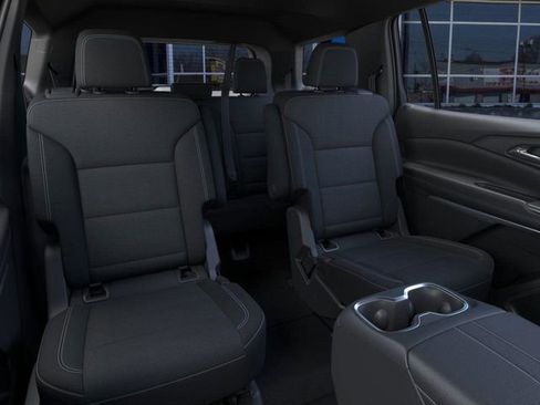 New 2026 Chevrolet Traverse LT image 17
