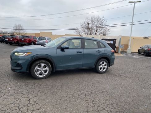 Certified 2025 Honda HR-V LX image 16