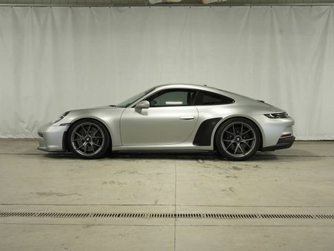 Used 2022 Porsche 911 GT3 image 2