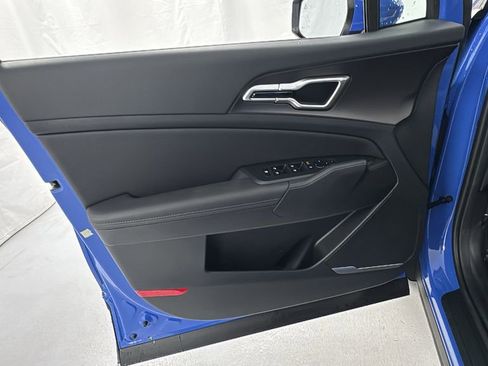 New 2026 Kia Sportage EX image 19