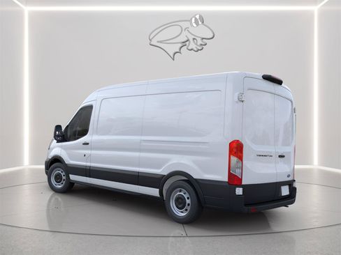 New 2026 Ford Transit 250 148 Medium Roof RWD image 7