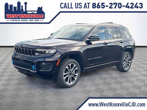 Used 2022 Jeep Grand Cherokee Overland AWD/4WD image 1