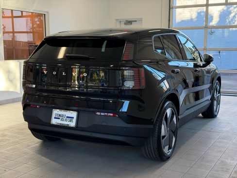 New 2026 Volvo EX30 Ultra w/ Climate Package image 5