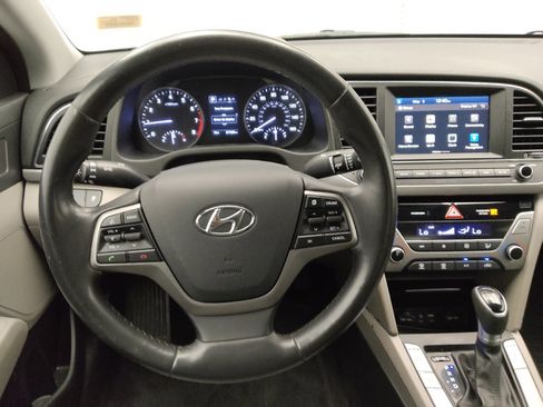 Used 2017 Hyundai Elantra SE w/ SE A/T Tech Package 03 FWD image 22