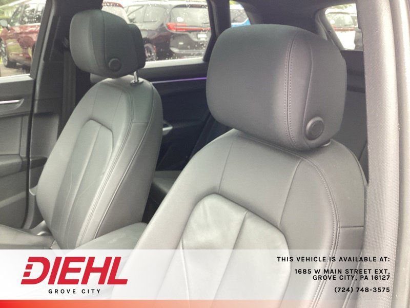 Used 2021 Audi Q3 2.0T Premium Plus w/ Premium Plus Package AWD/4WD image 17