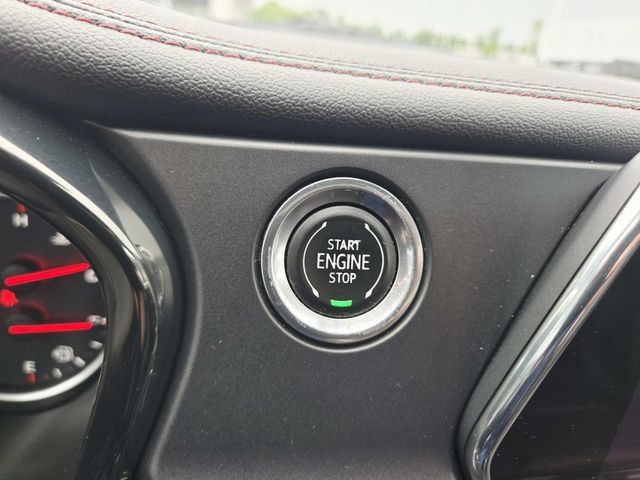 Used 2020 Chevrolet Blazer RS AWD/4WD image 25