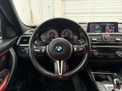 Used 2018 BMW M3 w/ Competition Package RWD image 26