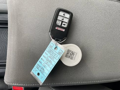 Used 2019 Honda CR-V EX image 18