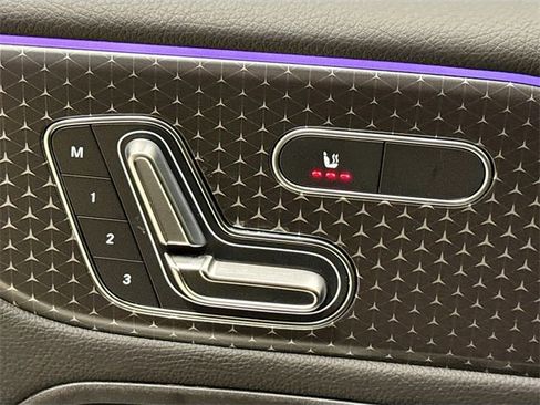 Certified 2025 Mercedes-Benz GLB 250 4MATIC image 20