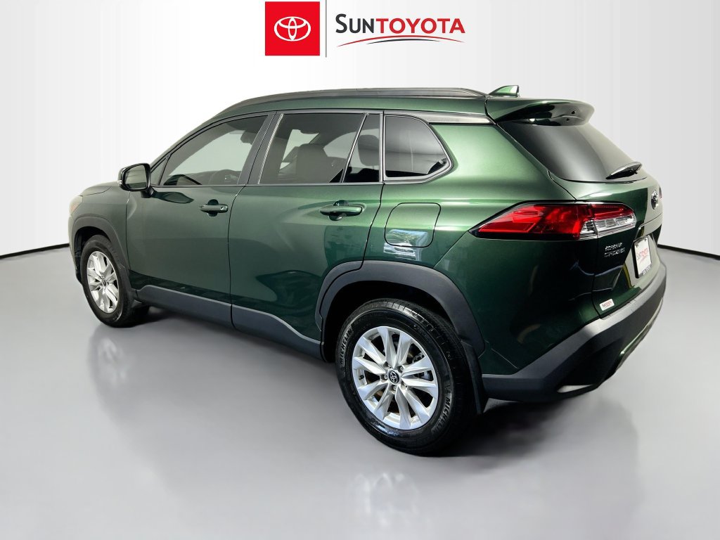 Used 2024 Toyota Corolla Cross LE FWD image 5
