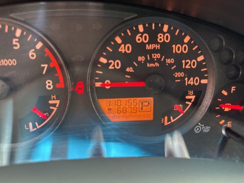 Used 2012 Nissan Frontier SV AWD/4WD image 33