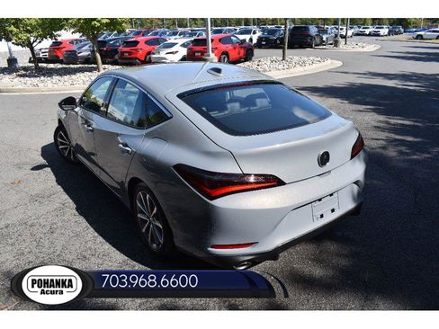 New 2026 Acura Integra image 8
